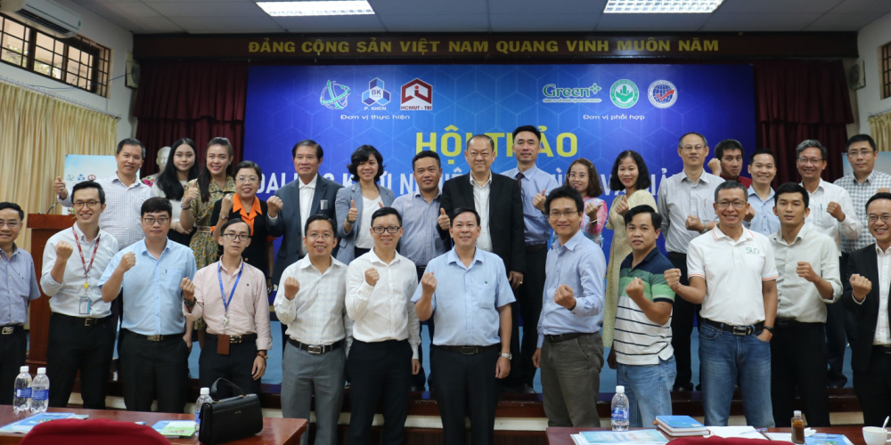  Hội thảo "Đại Học Khởi Nghiệp - Mô hình & Giải pháp"