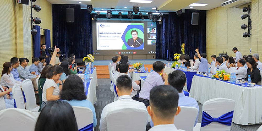 [TẠP CHÍ LAO ĐỘNG & XÃ HỘI] Vai trò của lãnh đạo Trường Đại học trong Xây dựng mô hình đại học khởi nghiệp