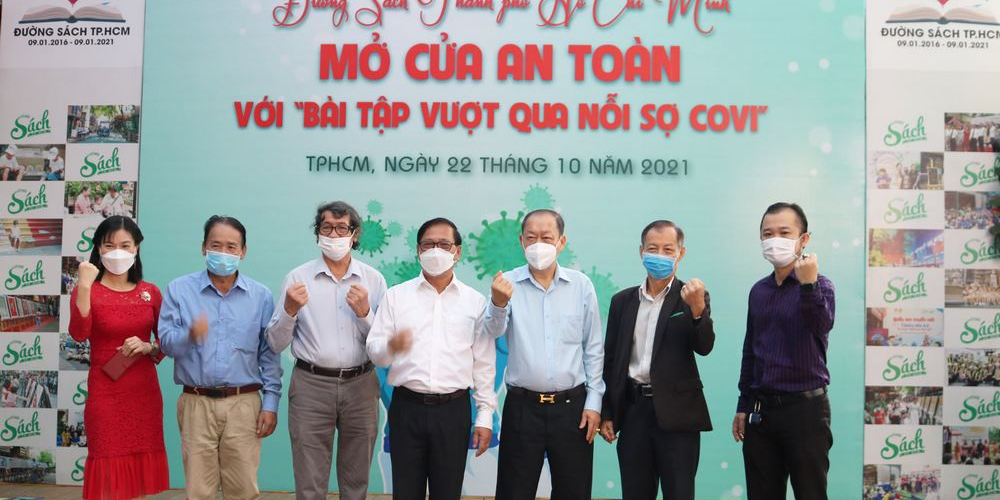 Đường sách TP.HCM “Mở cửa an toàn” với bài tập “Vượt qua nỗi sợ Covi”