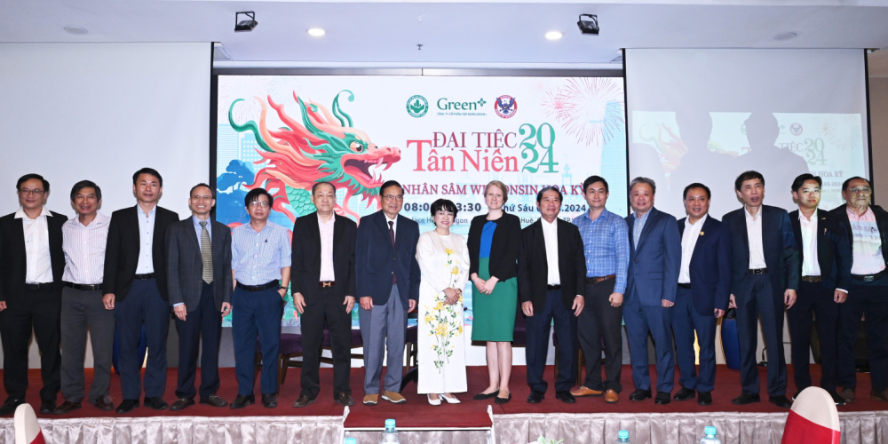 Tập Đoàn Green+ phối hợp cùng CLB Các Nhà Kinh tế tổ chức sự kiện “Đại Tiệc Tân niên 2024 - Nhân sâm Wisconsin Hoa Kỳ”
