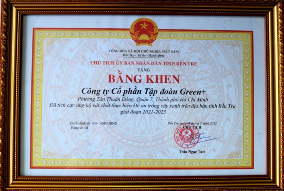 Tập đoàn Green nhận bằng khen của tình Bến Tre